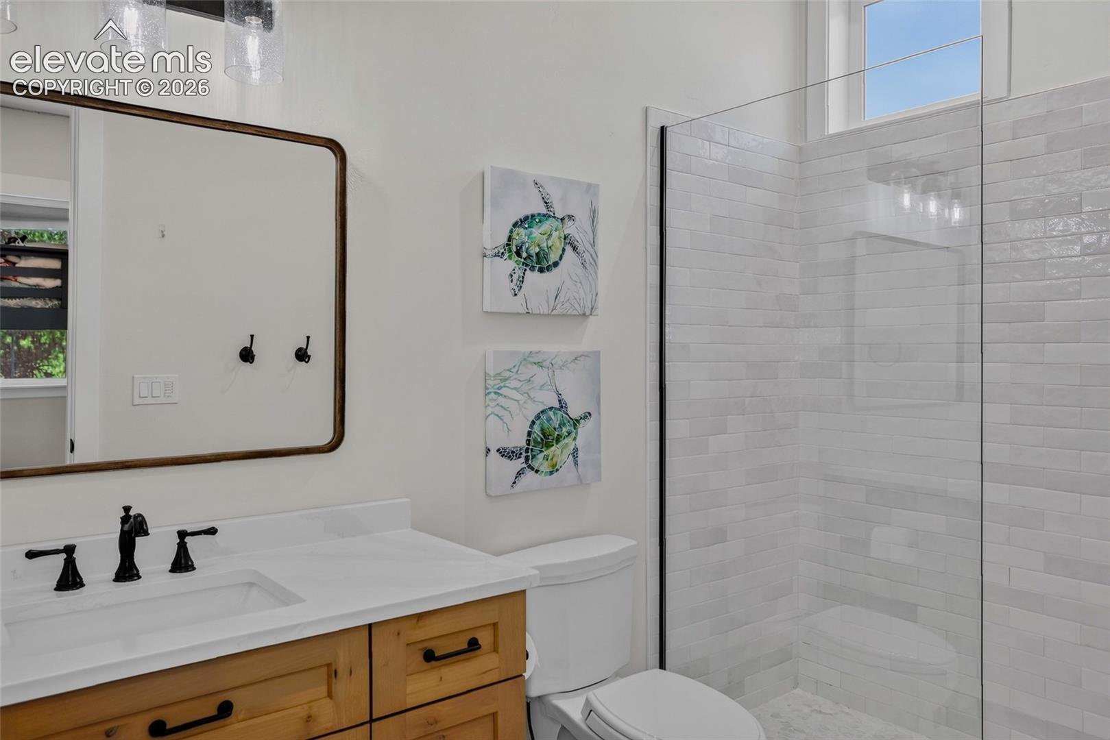 Bedroom 3 en-suite bathroom