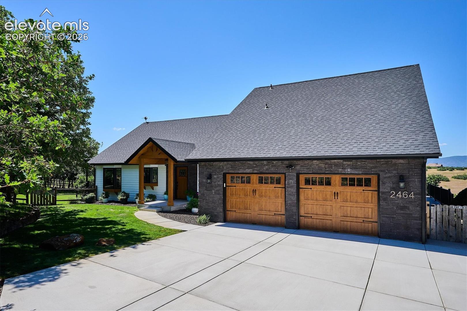 2464 W Wolfensberger Road