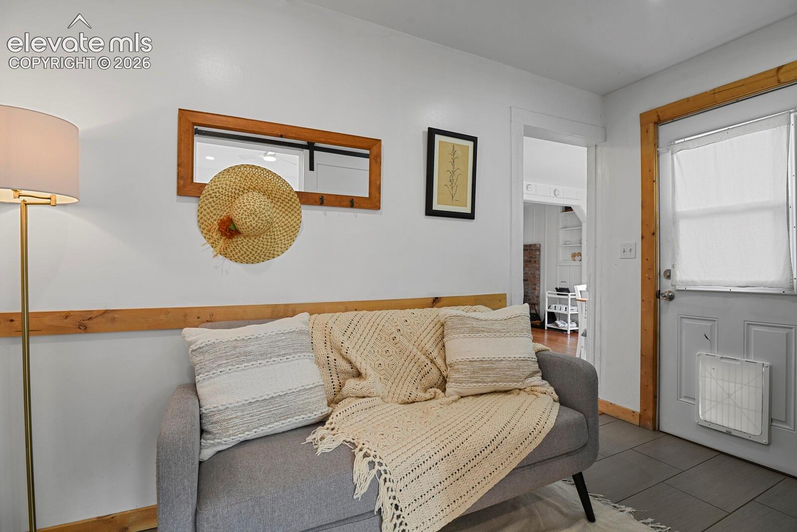 Flex space/mudroom