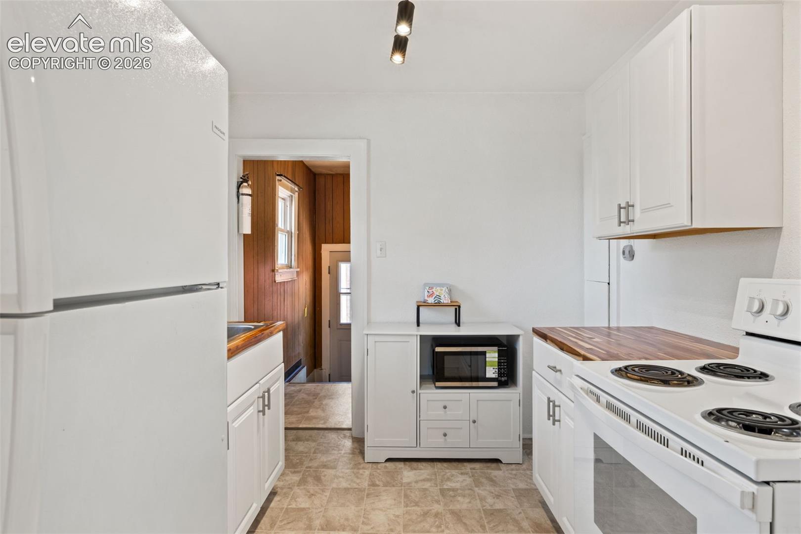 Photo 12 of 815 N Norwood Avenue, Pueblo