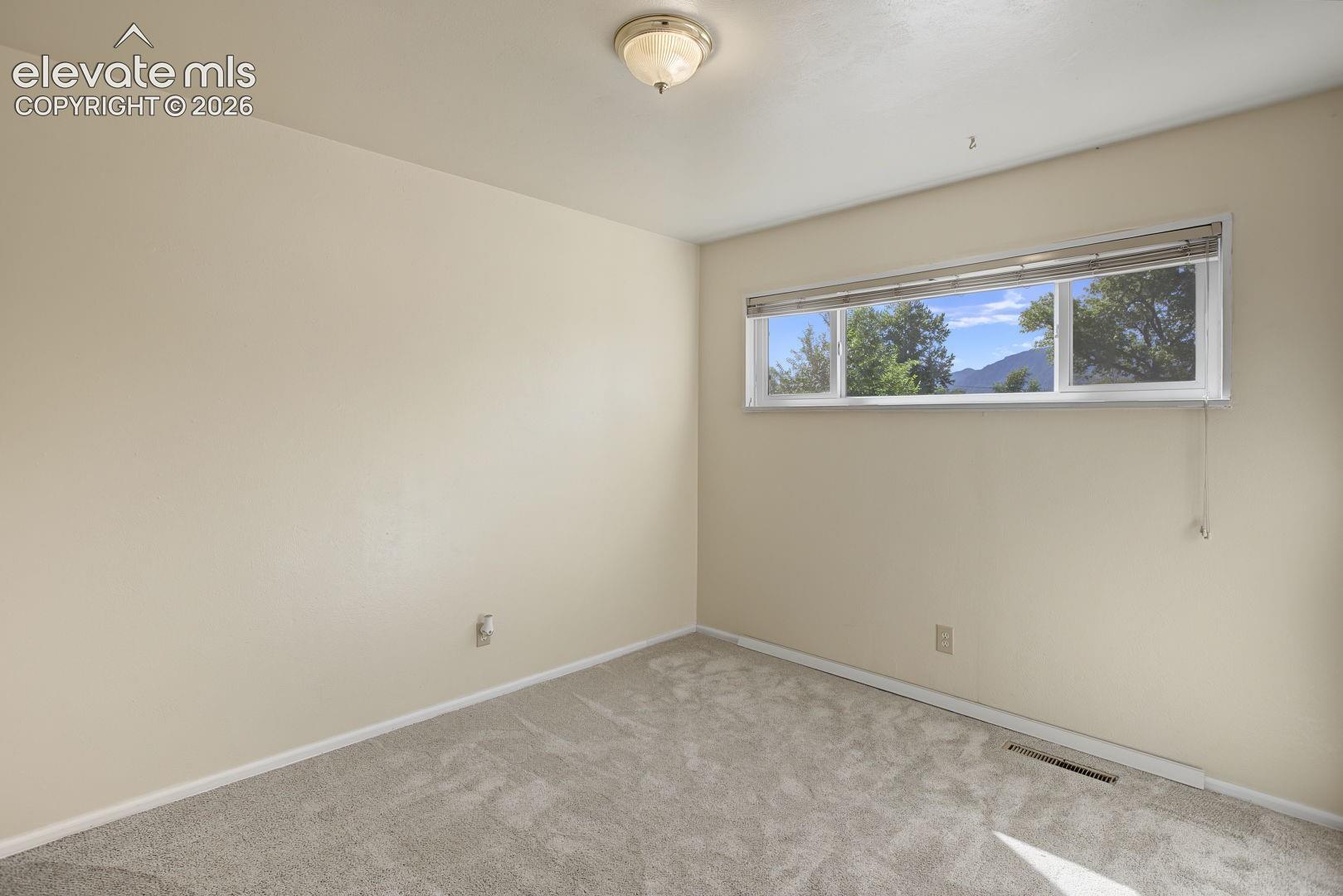 Photo 9 of 221 Jasper Drive, Colorado Springs