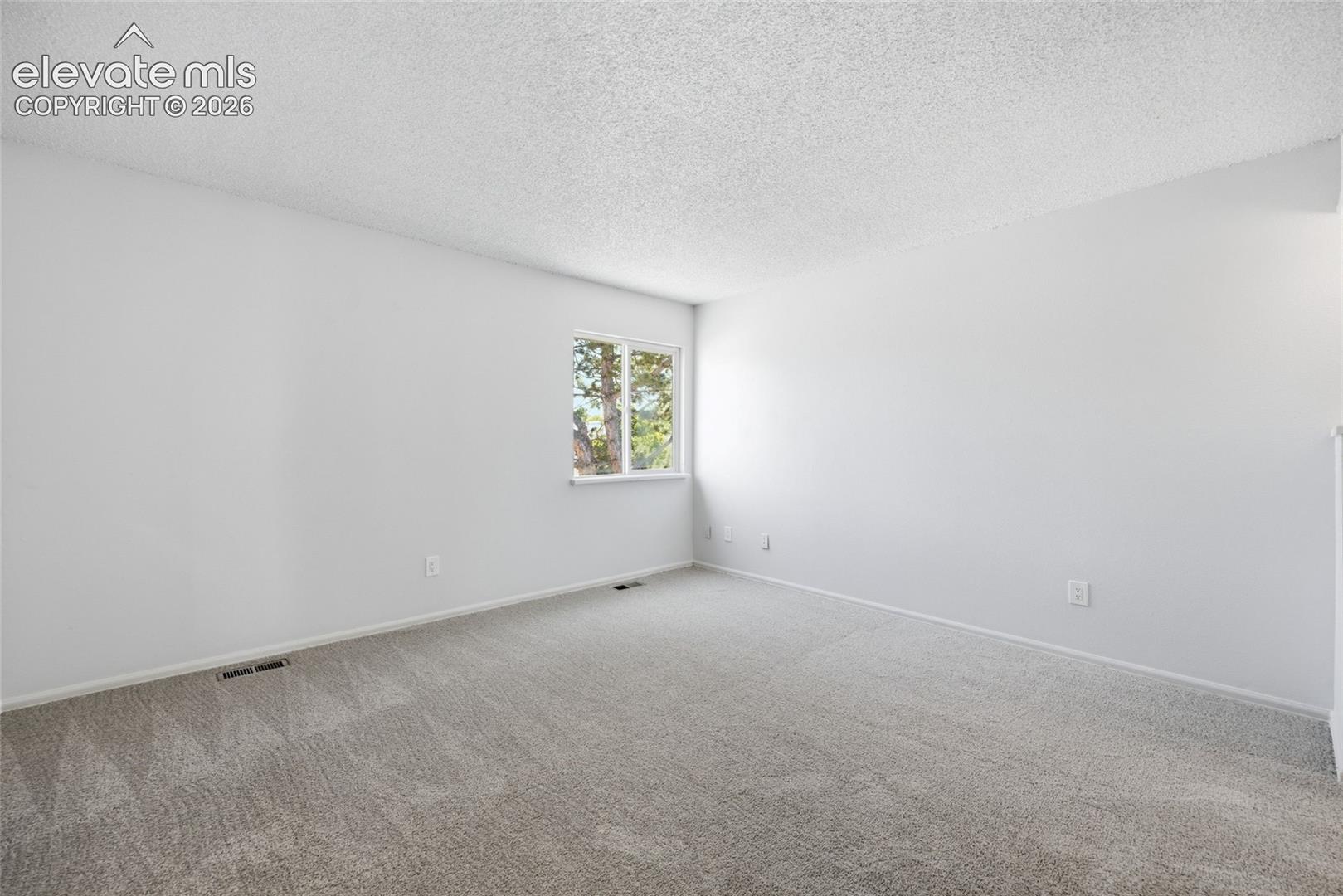 Photo 11 of 4571 Sunnyhill Drive, Colorado Springs