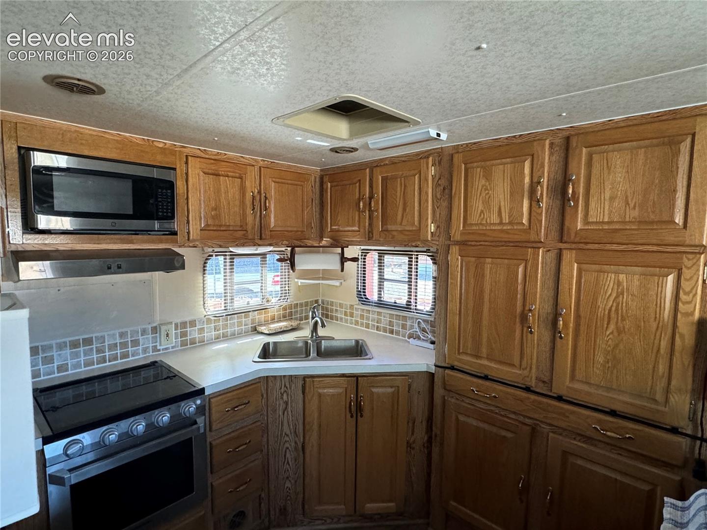 Lots of cabinet space for your kitchen