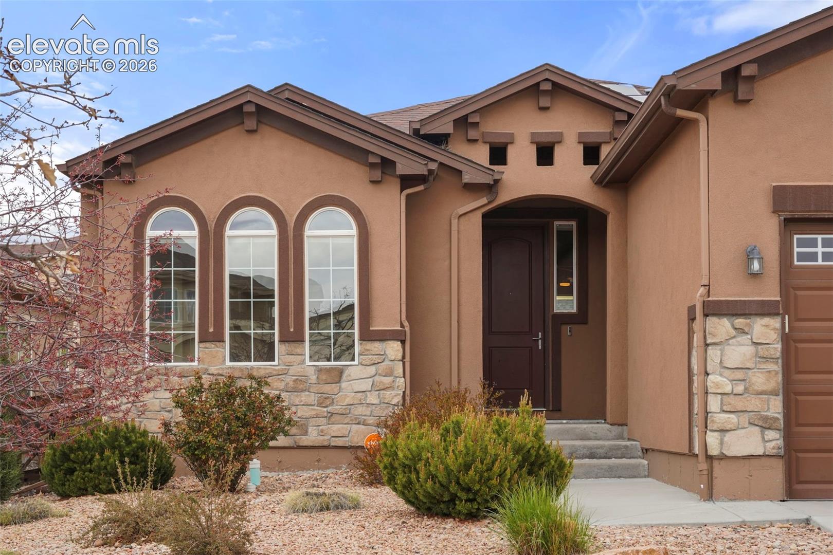7215 Rim Bluff Ln, Colorado Springs, CO 80927