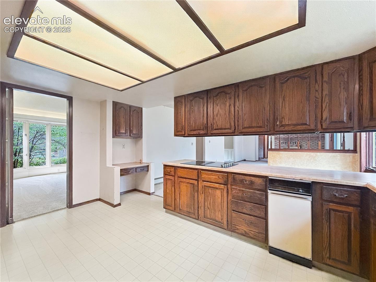 Photo 13 of 3015 Springmeadow Drive, Colorado Springs