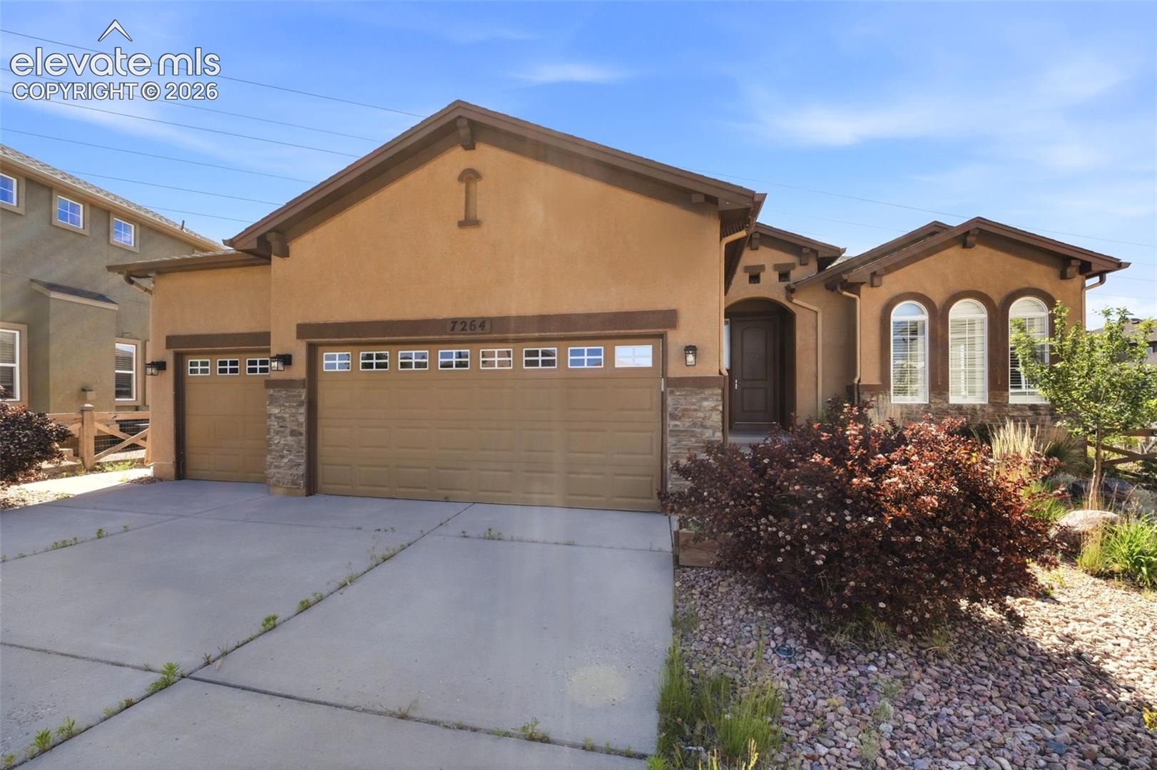 7264 Jagged Rock Cir, Colorado Springs, CO 80927