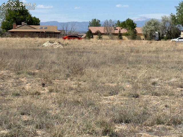 Photo 8 of 583 E Woodleaf Drive, Pueblo