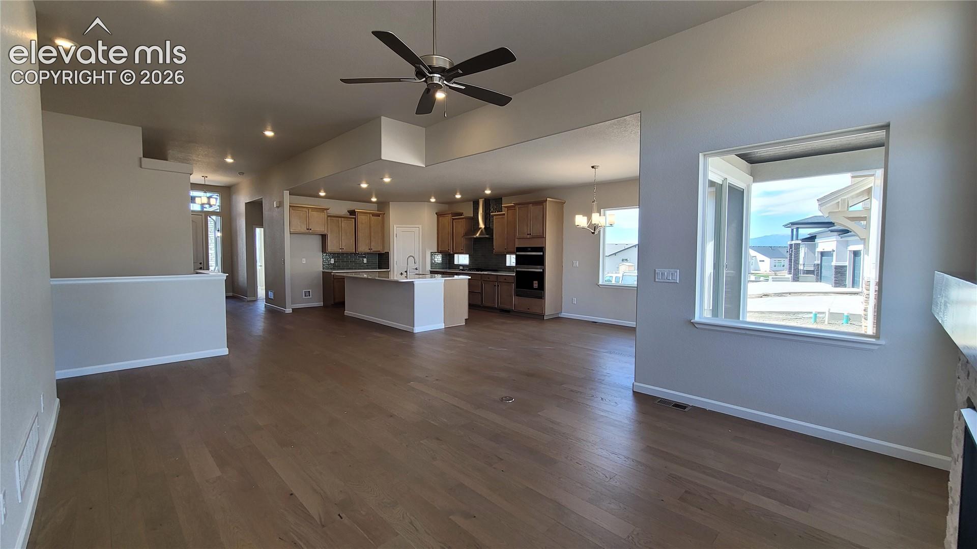 Luxurious Main Level Living! 