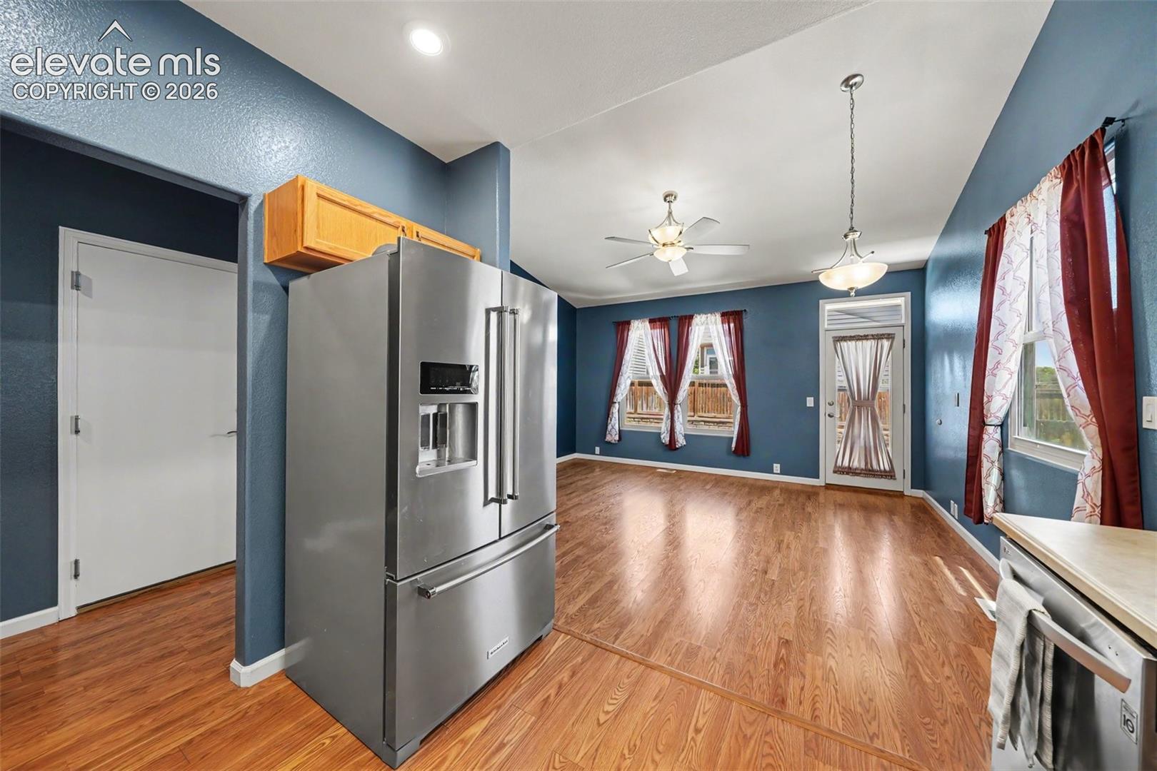 Photo 11 of 11938 Rodez Grove, Peyton