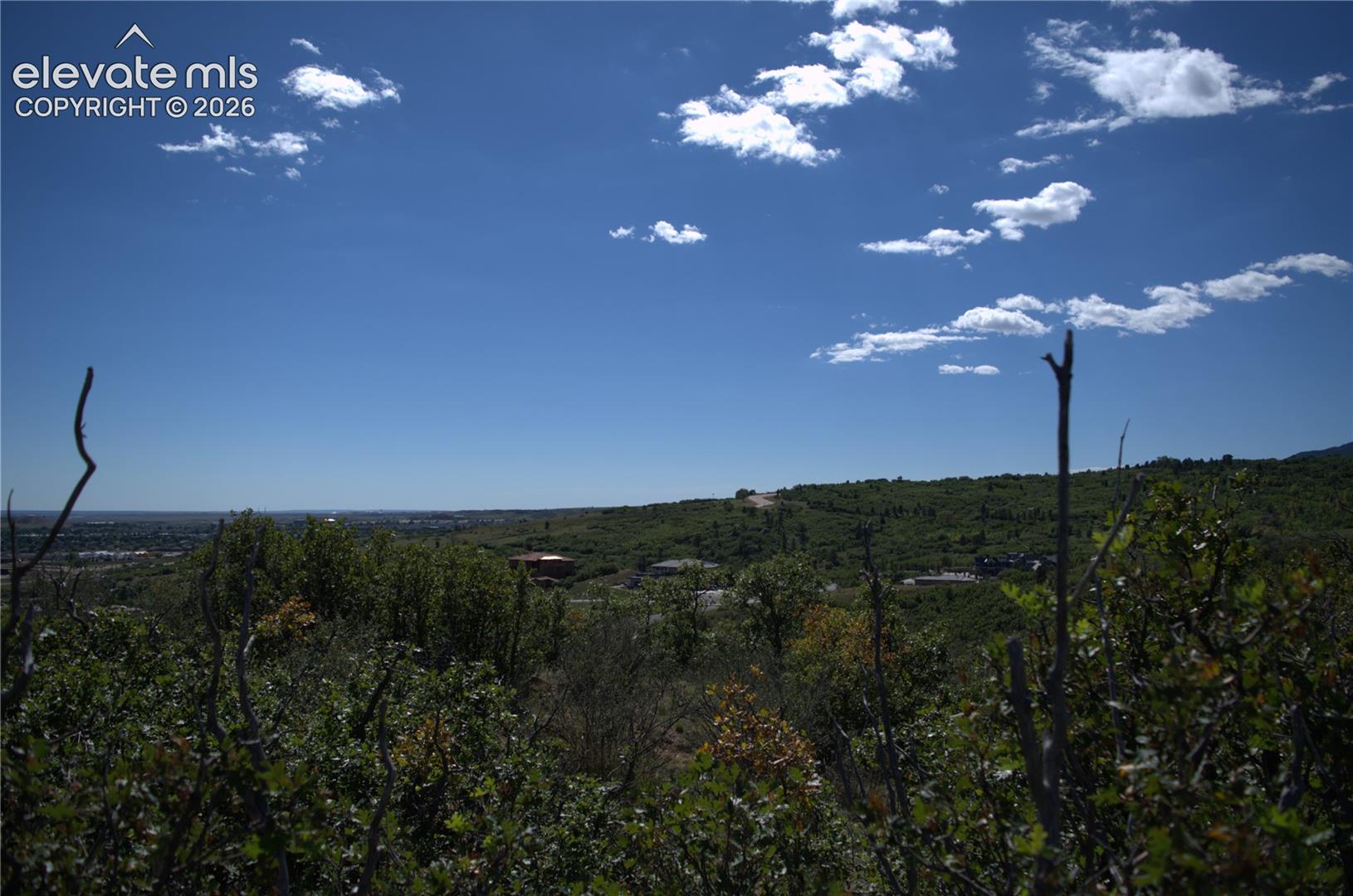 Photo 15 of 4815 Broadmoor Bluffs Drive, Colorado Springs