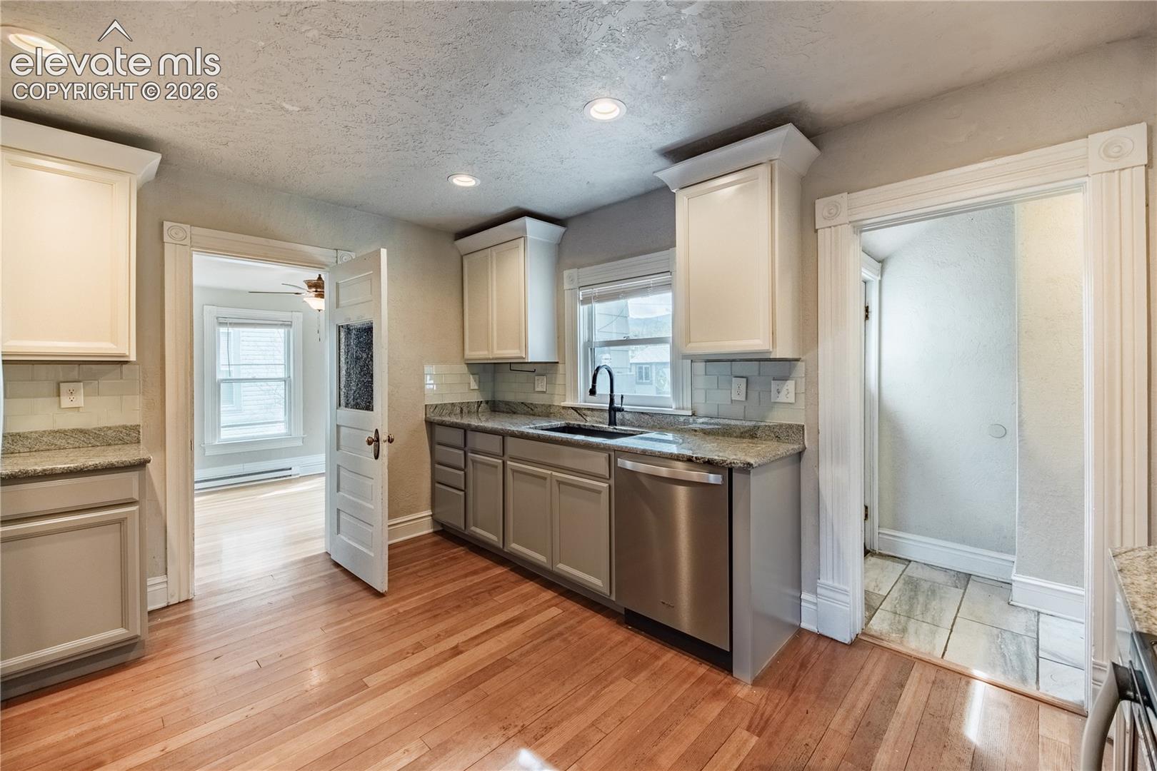 28 N 7th St, Colorado Springs, CO 80905
