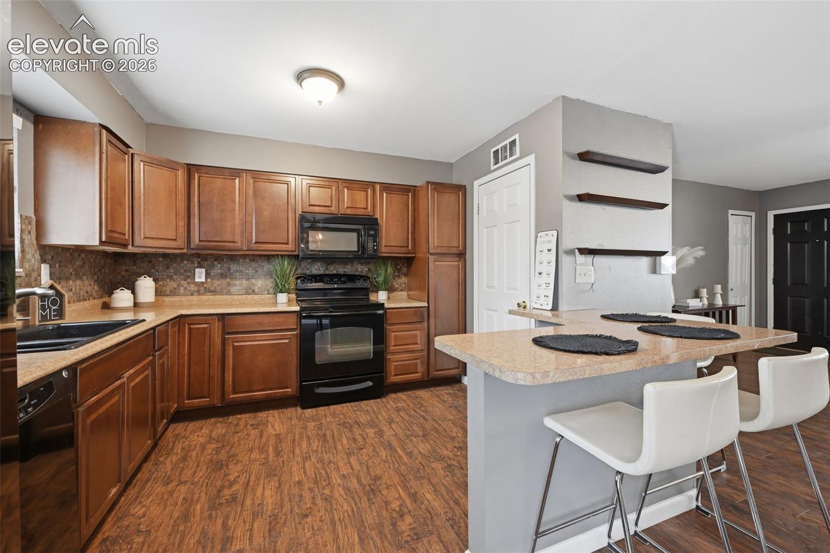 Photo 7 of 6830 Chippewa Road, Colorado Springs