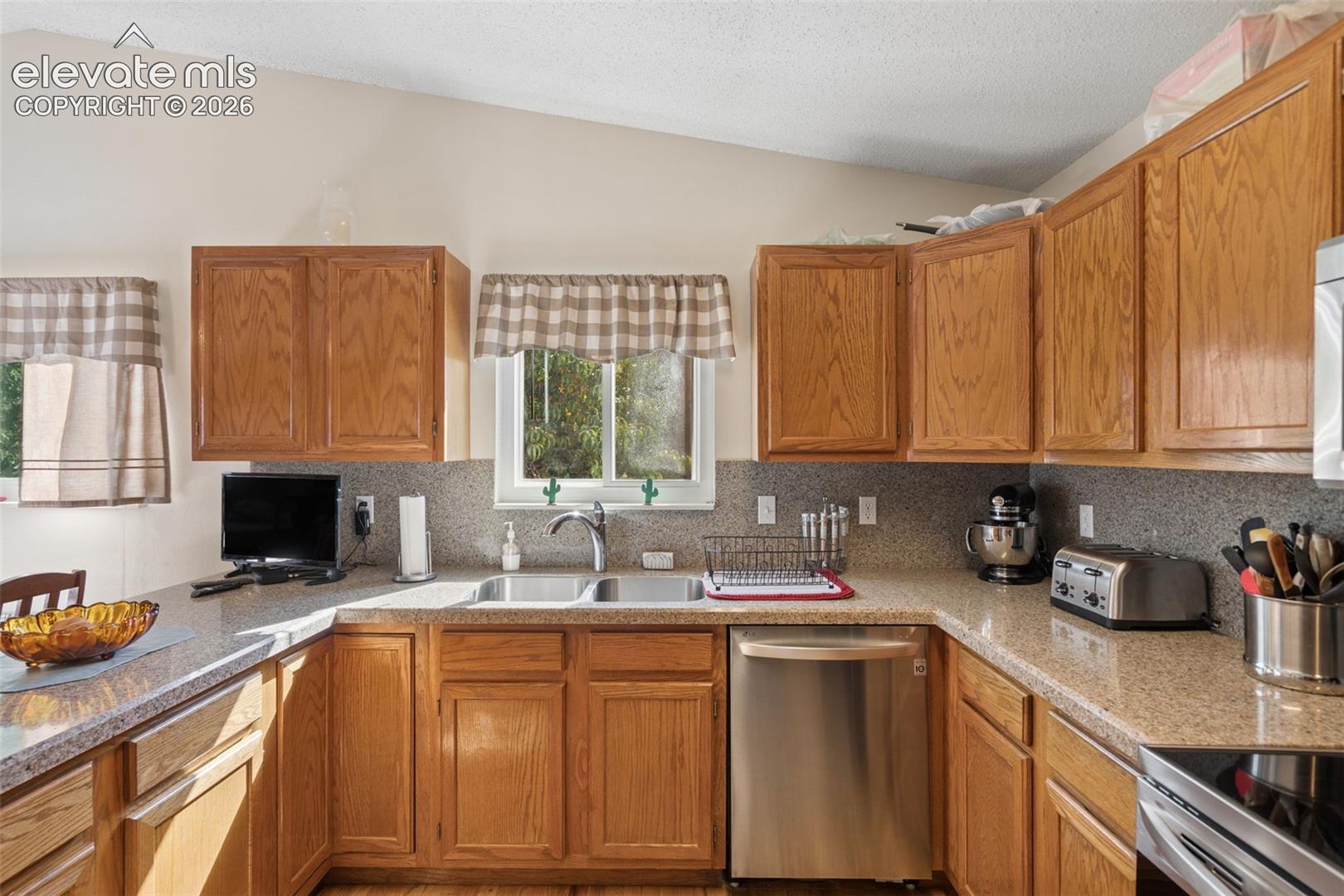 Photo 14 of 425 Fleming Street, Colorado Springs