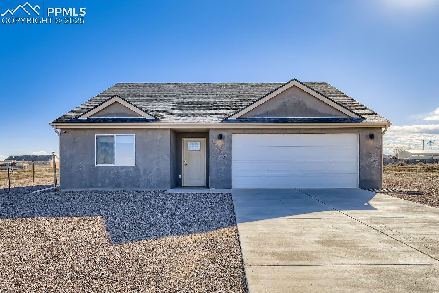 1106 Muskrat Ln, Pueblo West, CO 81007