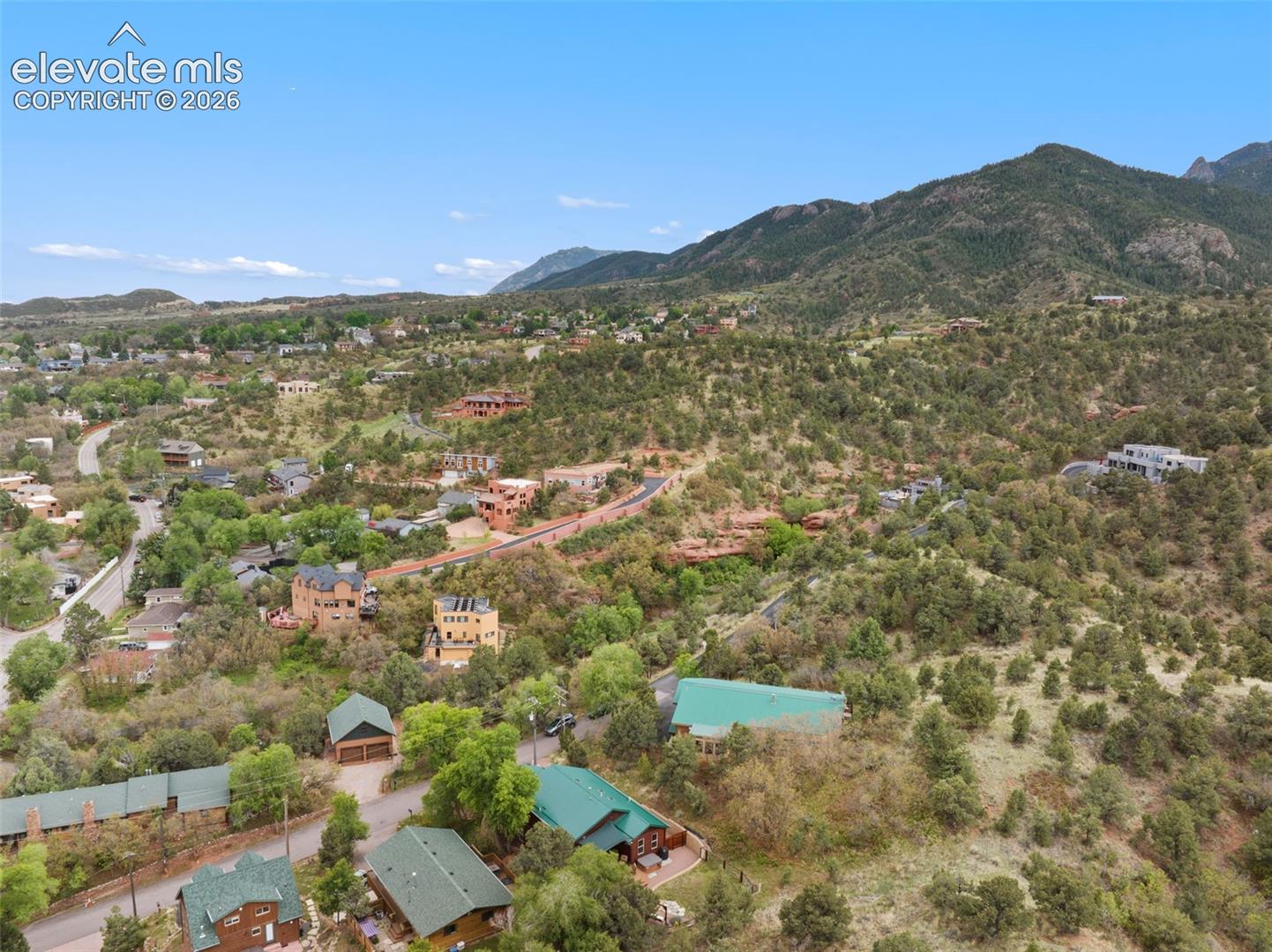 208 Chelten Rd, Manitou Springs, CO 80829