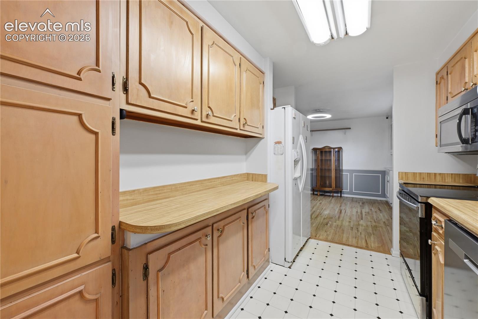 Photo 11 of 2212 Glenn Summer Road, Colorado Springs
