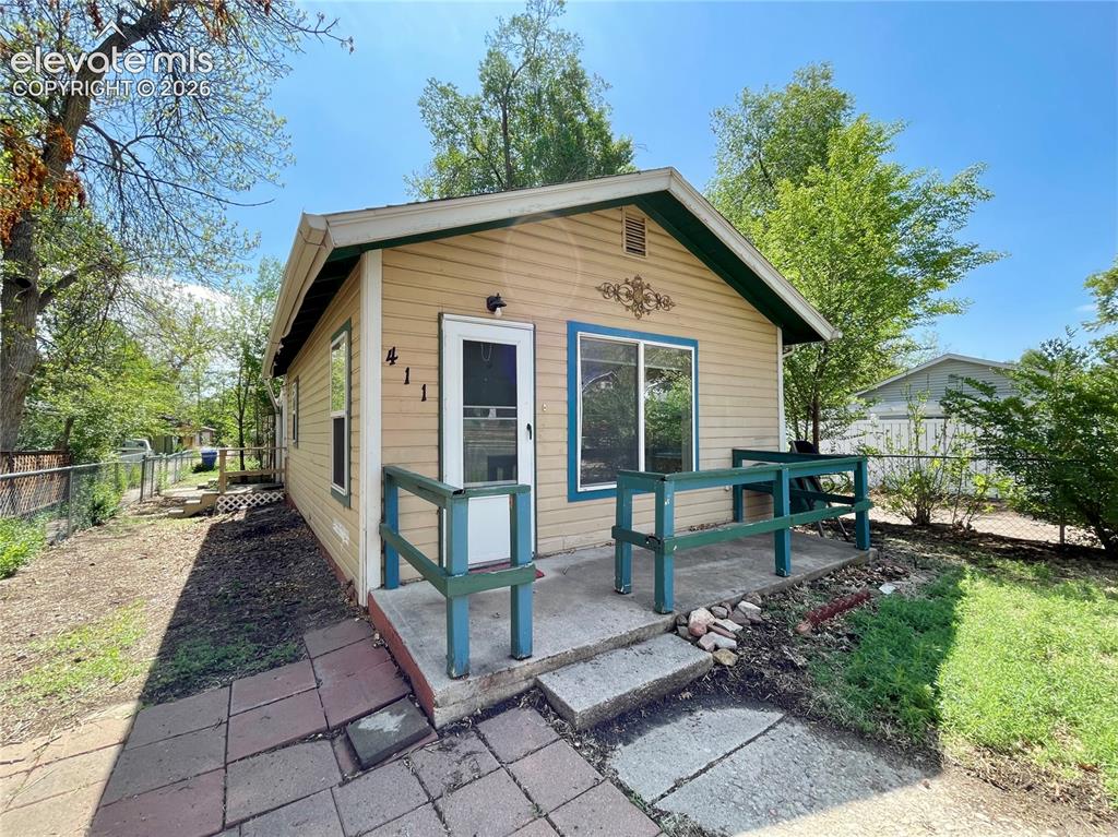 411 Spruce St, Colorado Springs, CO 80905