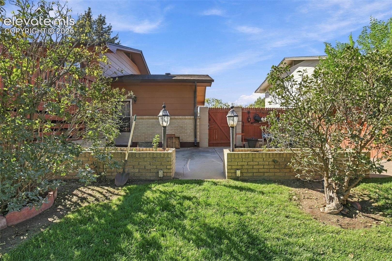 Photo 40 of 319 Fairfax Street, Colorado Springs