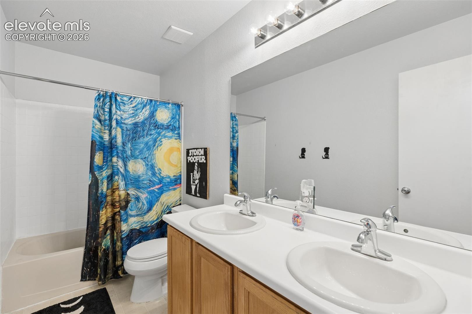Full Upper Level Bathroom