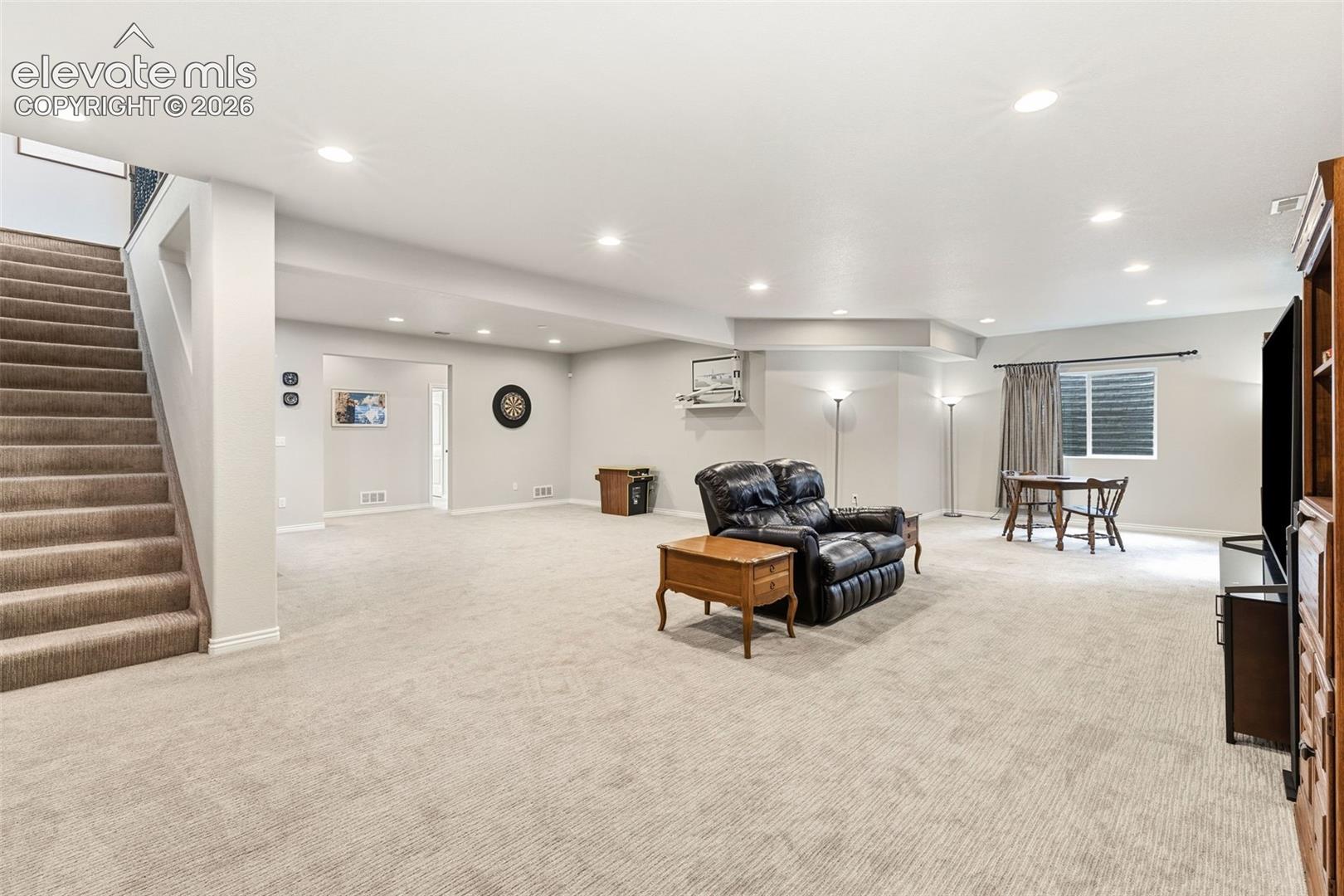 Large rec room area in the basement