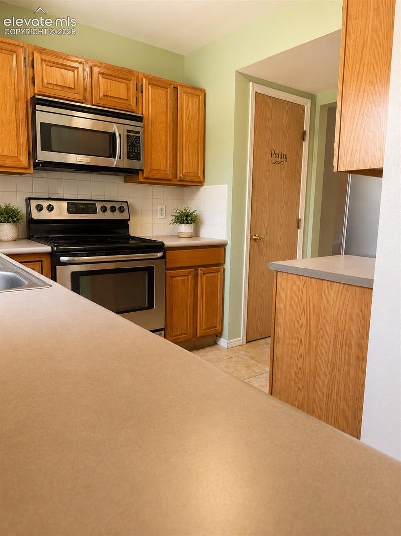 2232 Palm Dr, Colorado Springs, CO 80918