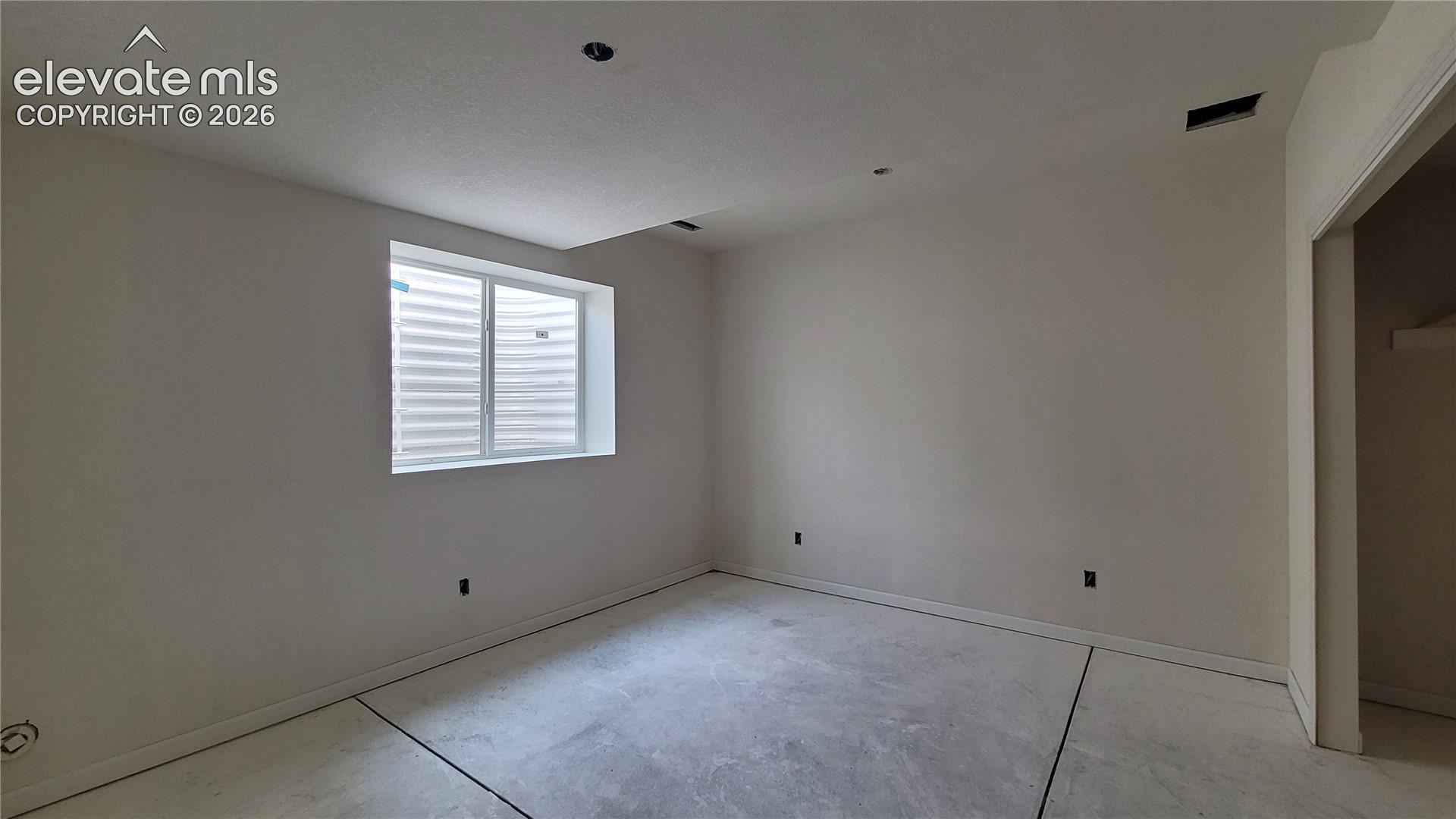 6658 Miro Ln, Colorado Springs, CO 80924