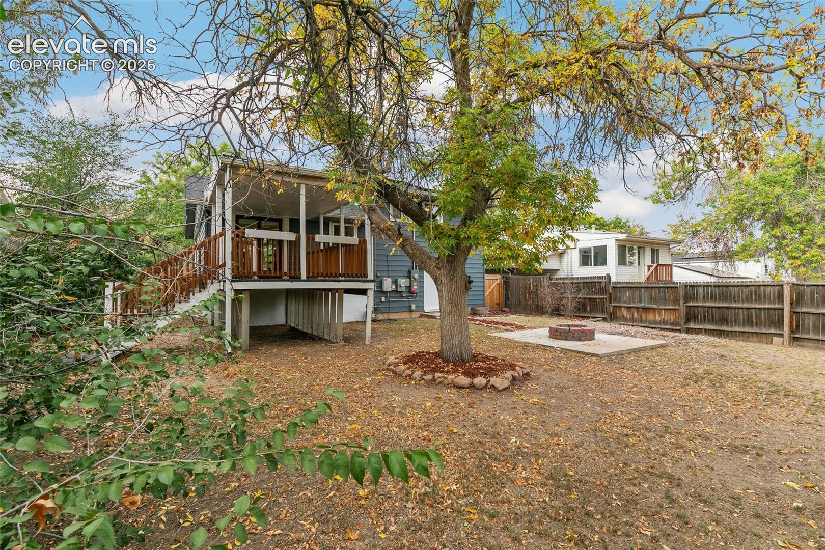 Large treed backyard, ready for mountain town relaxing!
