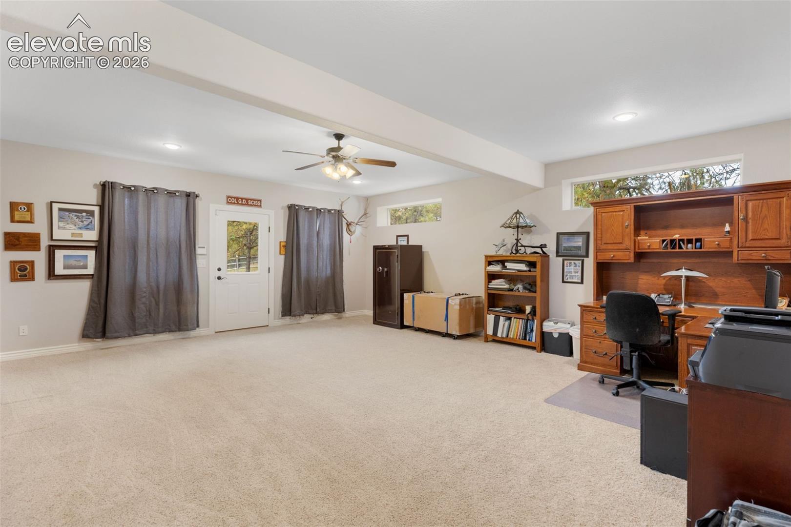 Flex Room