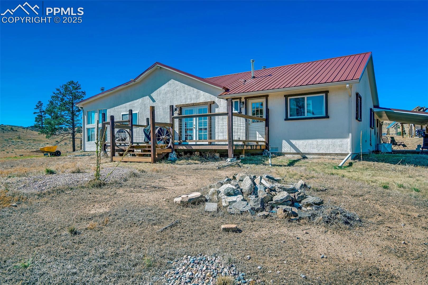 Photo 12 of 38 Mac Donnell Drive, Cotopaxi