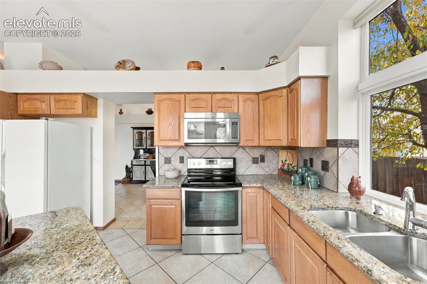 Photo 12 of 8960 Edgefield Drive, Colorado Springs