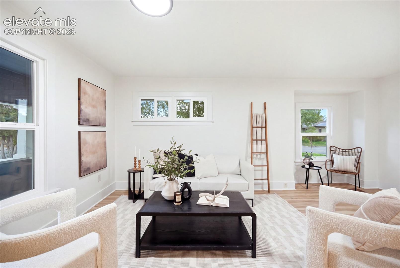 Photo 6 of 947 E Costilla Street, Colorado Springs