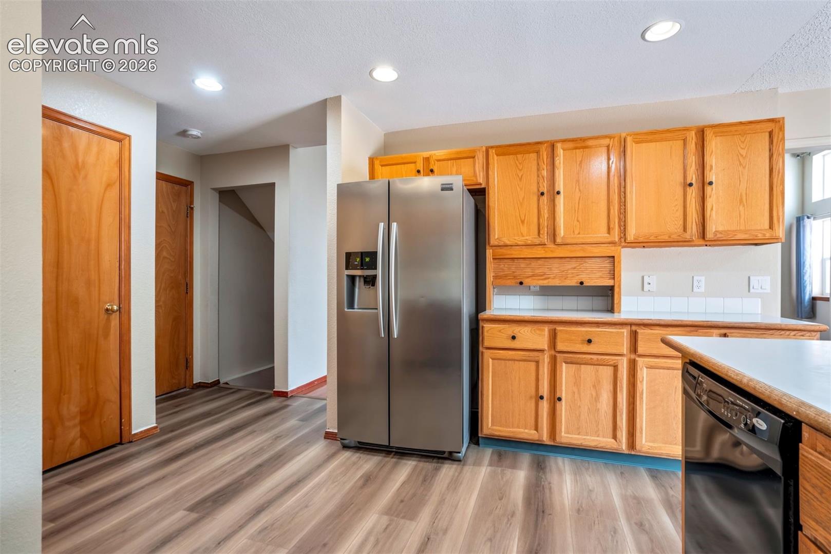 Photo 12 of 5979 Desoto Drive, Colorado Springs