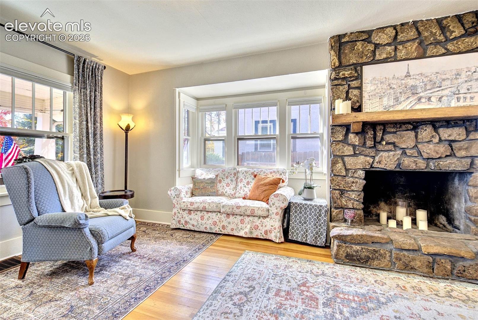 Photo 4 of 1014 E Willamette Avenue, Colorado Springs