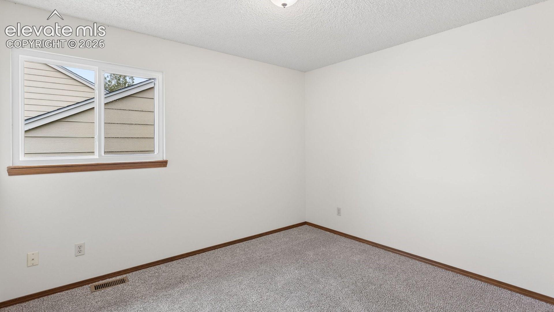 Photo 14 of 8335 Ilex Drive, Colorado Springs