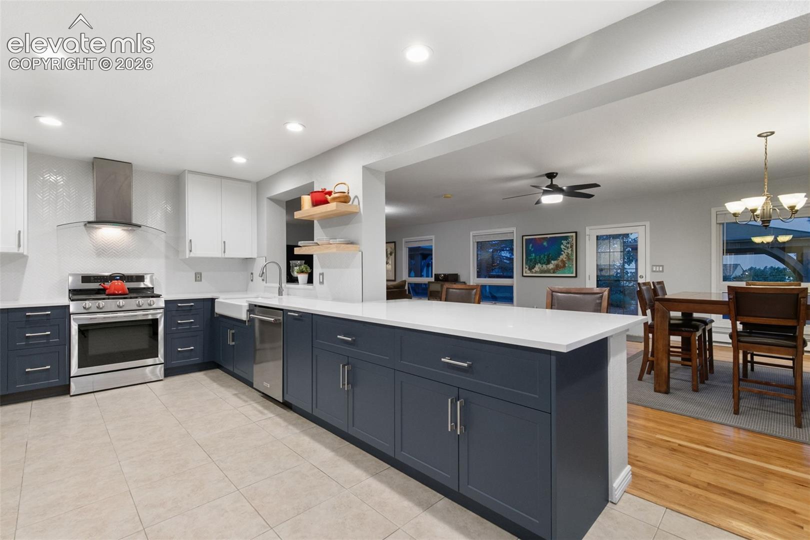 Main level Kitchen 