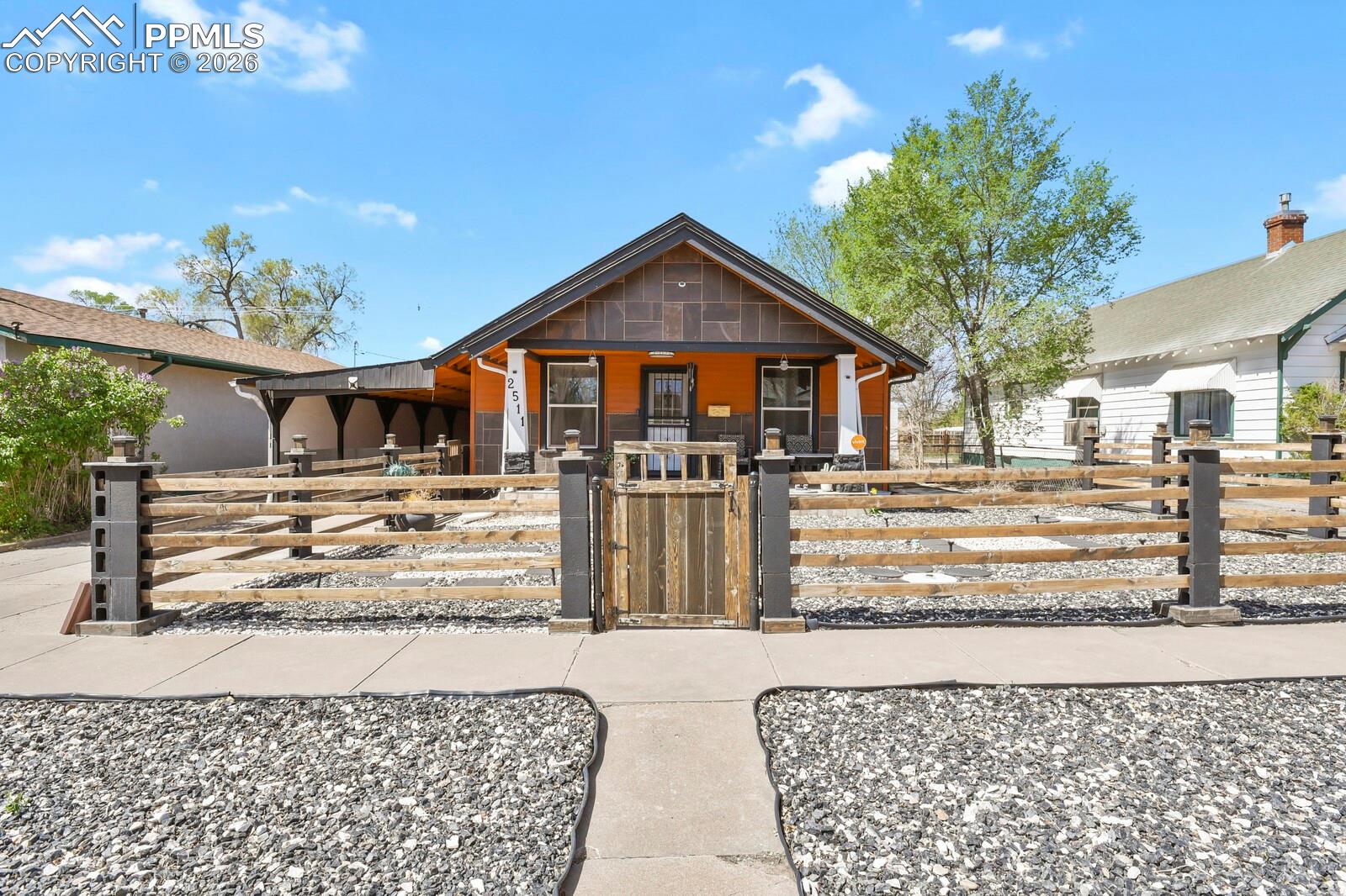 Pueblo Pueblo