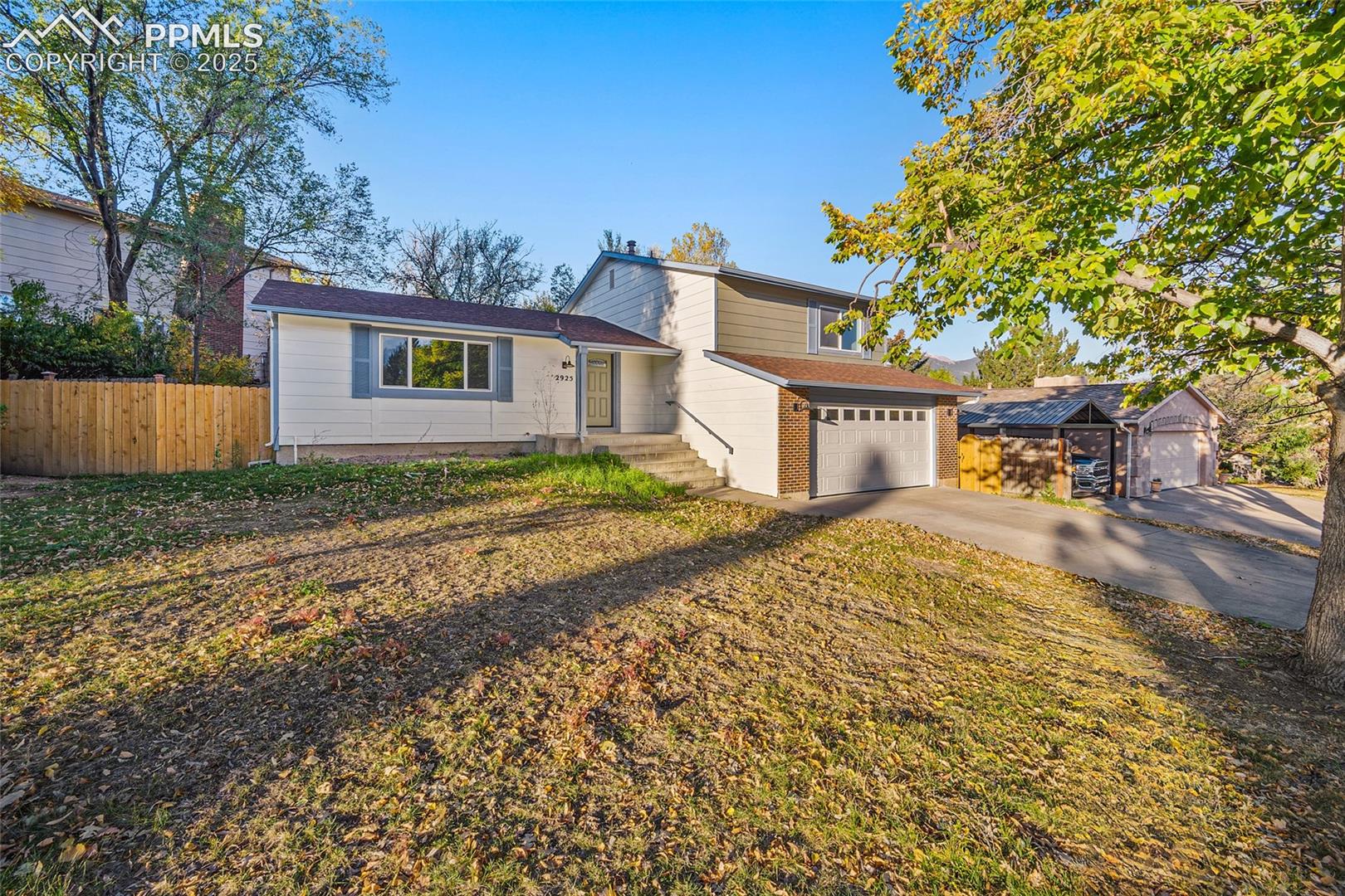 2925 Westcliff Cir, Colorado Springs, CO 80906