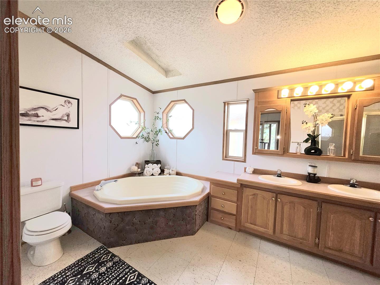 Photo 31 of 891 S Mountain Estates Road, Florissant