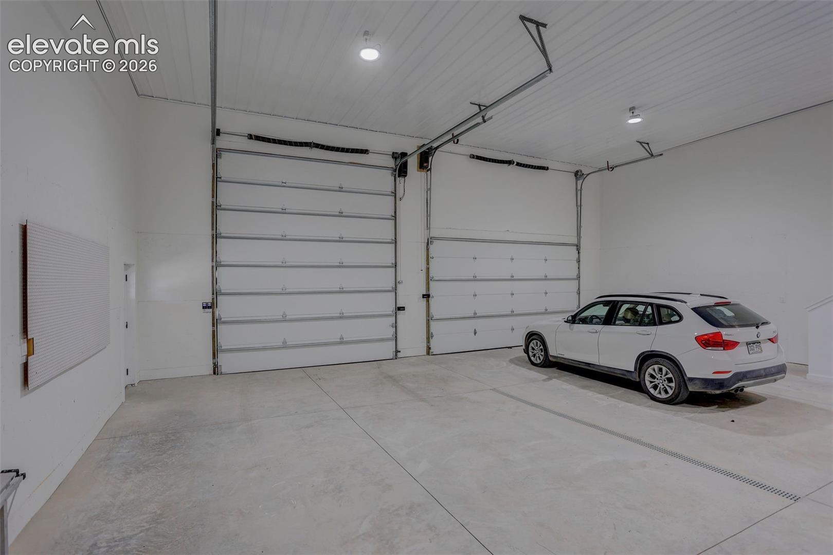 Finished, heated garage or shop space