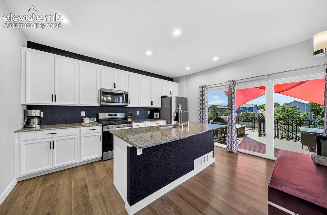 Photo 6 of 3932 Ryedale Way, Colorado Springs