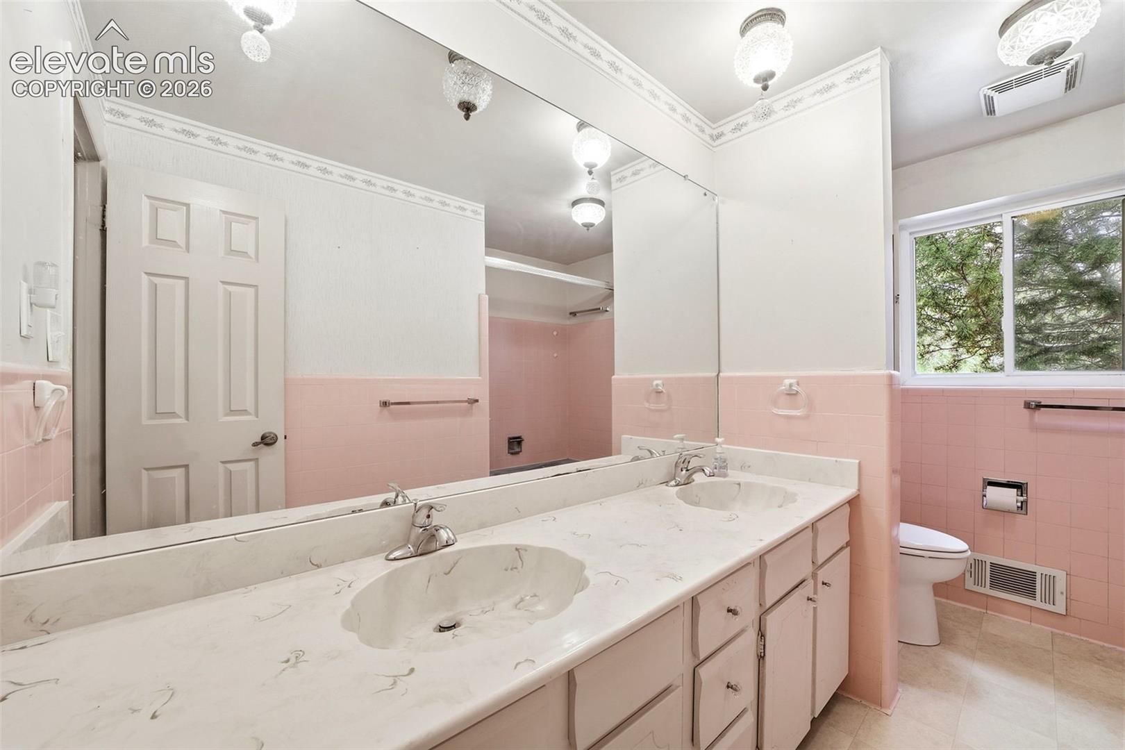 Photo 17 of 1406 Iowa Avenue, Colorado Springs