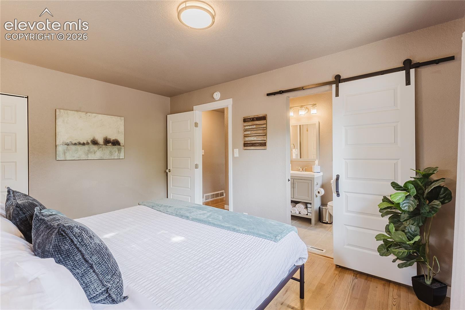 Photo 14 of 530 N 17th Street, Colorado Springs