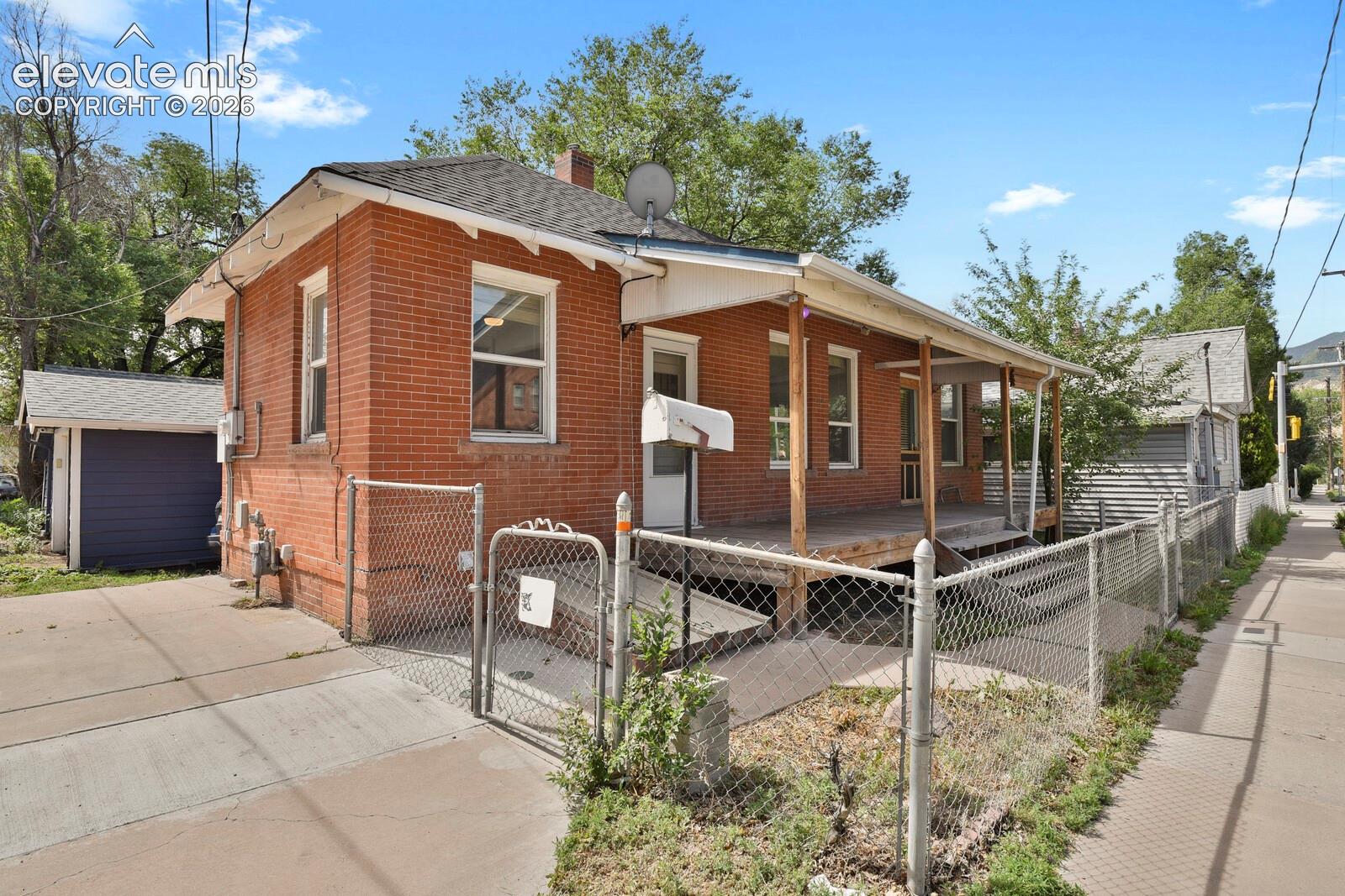 107 N 30th St, Colorado Springs, CO 80904