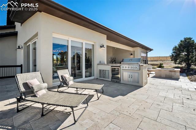 2nd Patio view