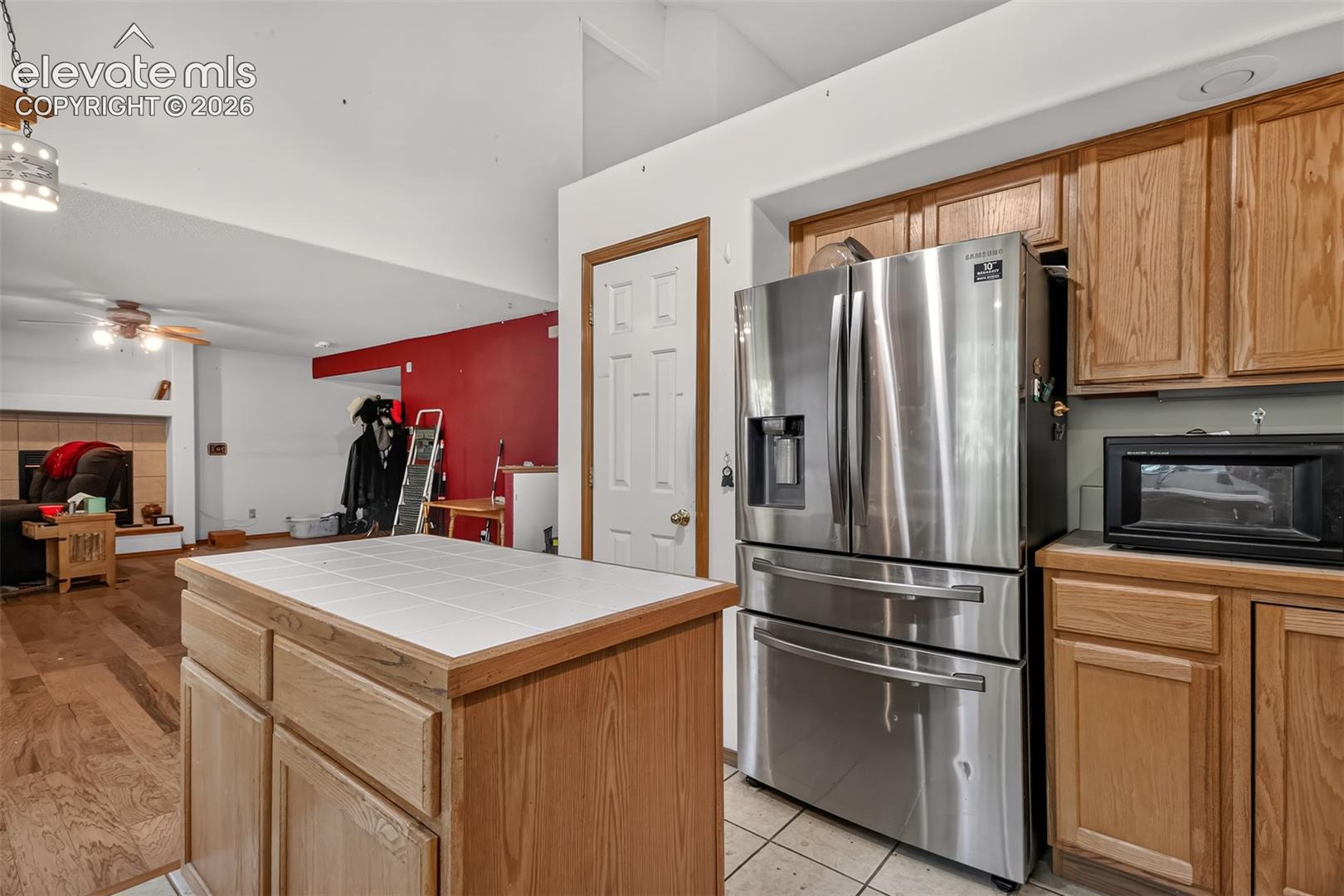 Refrigerator Freezer Stays