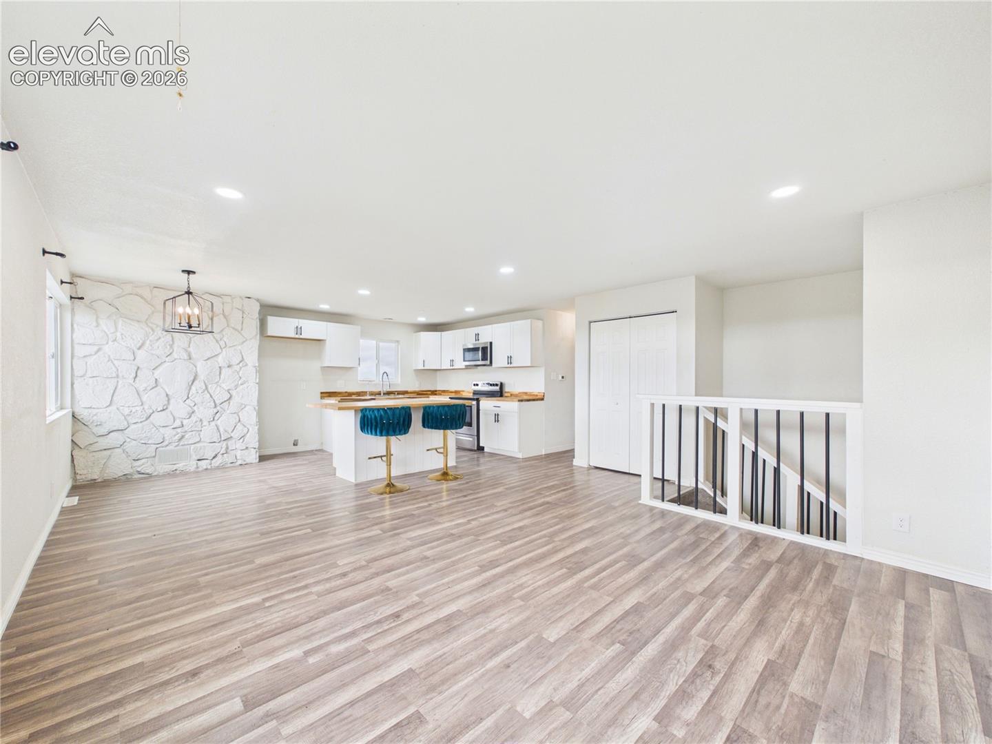 Photo 8 of 3417 Avondale Boulevard, Avondale