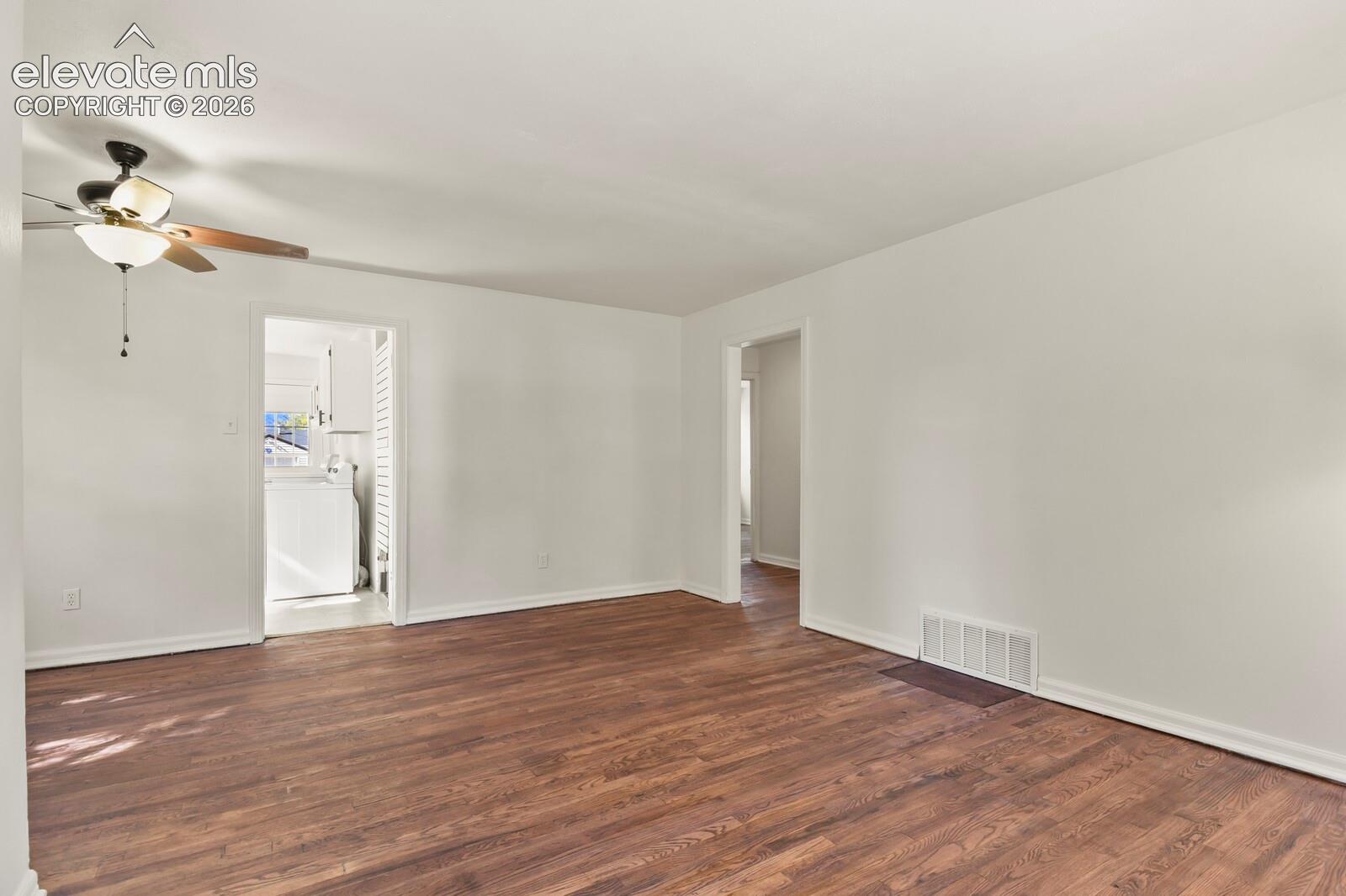 Large living/dining room combo