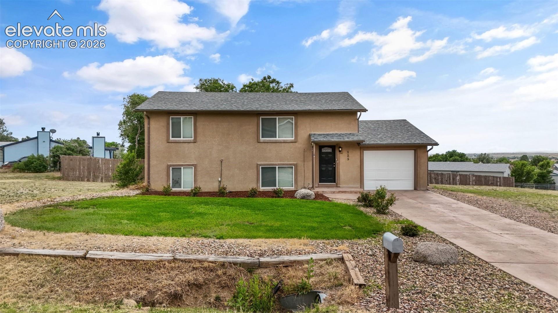 125 Diamond Rd, Fountain, CO 80817