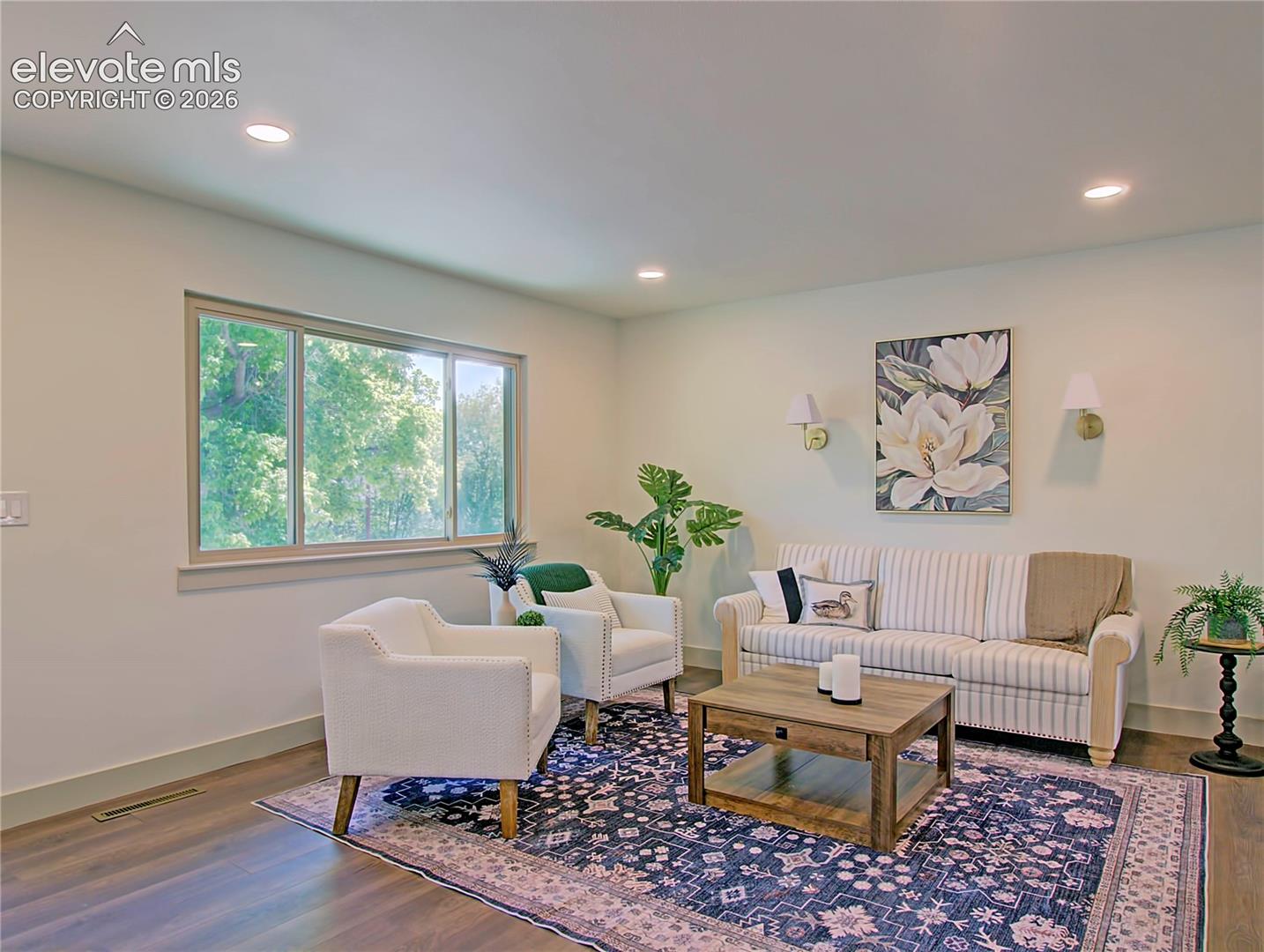 Photo 10 of 622 Mountain Avenue, Colorado Springs