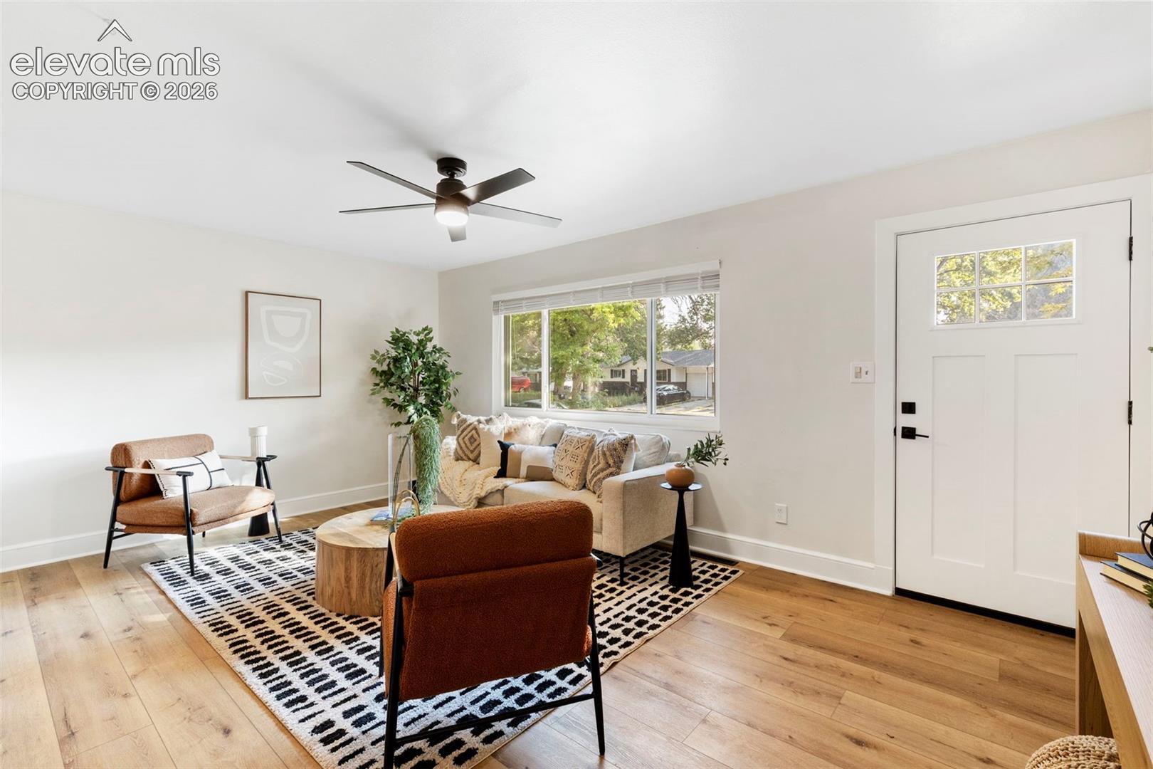 Photo 6 of 838 Kingsley Drive, Colorado Springs